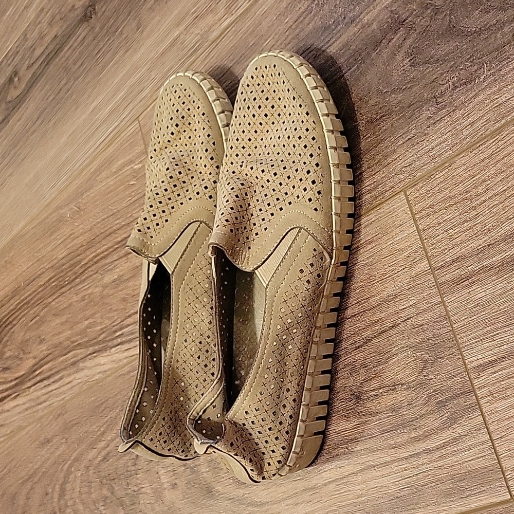 Skechers Tan Casual Loafers Lightweight Flats
